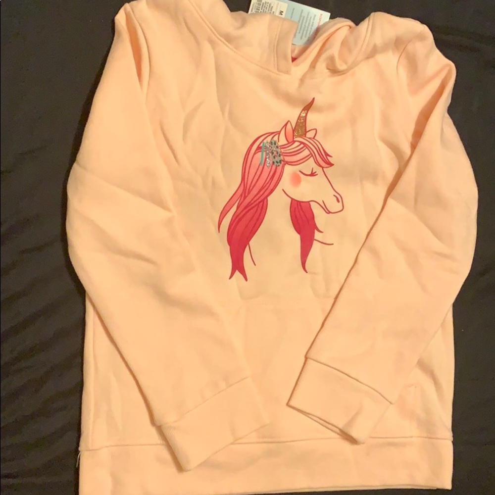 Girl’s sweater